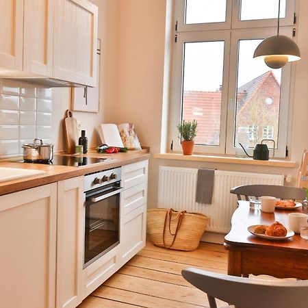 Apartments Am Bahnhof Στράλσουντ Εξωτερικό φωτογραφία