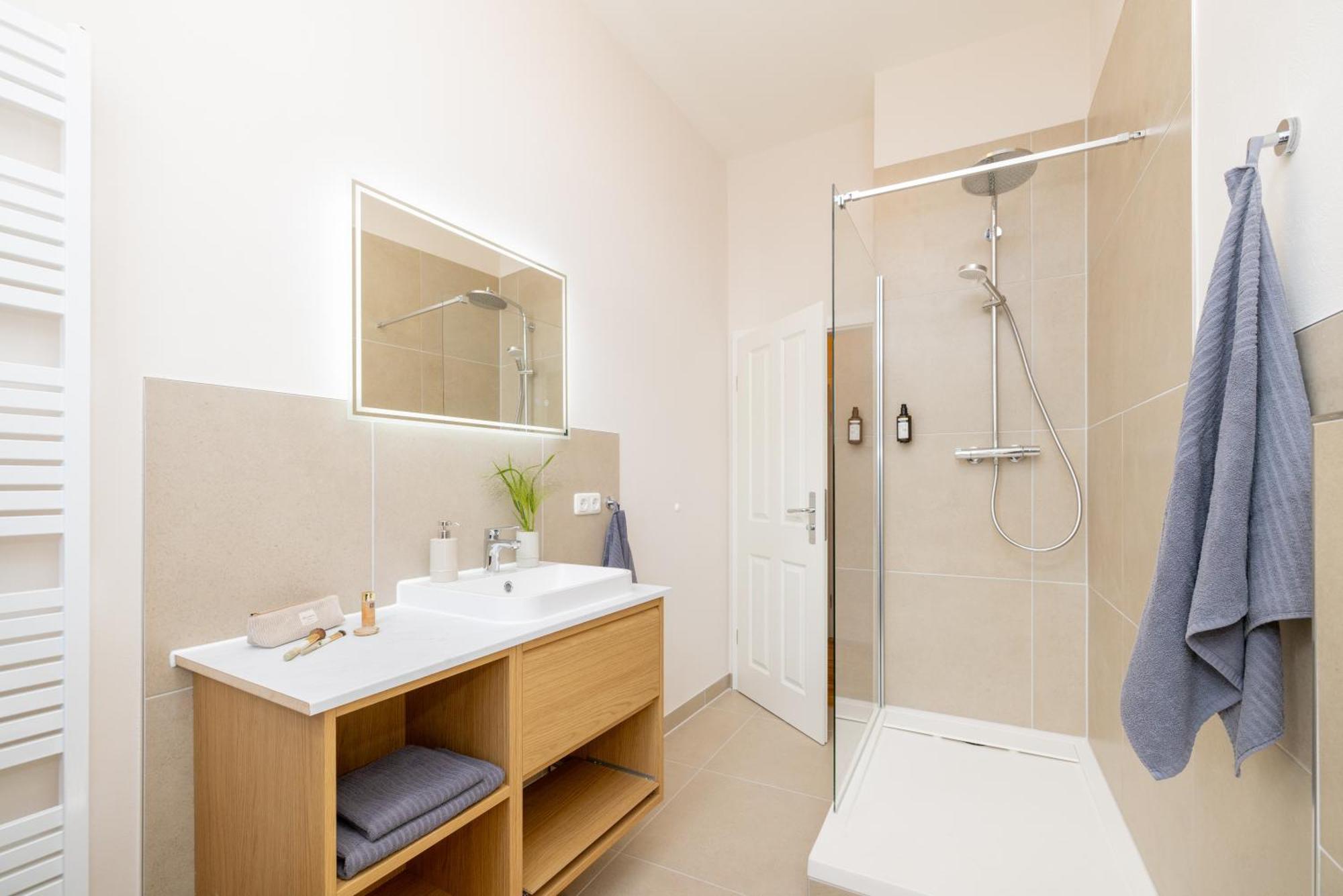 Apartments Am Bahnhof Στράλσουντ Εξωτερικό φωτογραφία